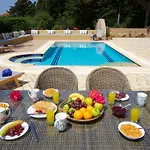 Villa Emily